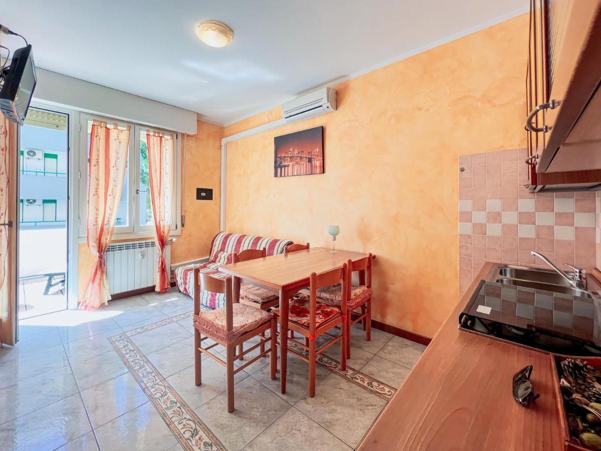 Residence Bussola Bibione Kültér fotó